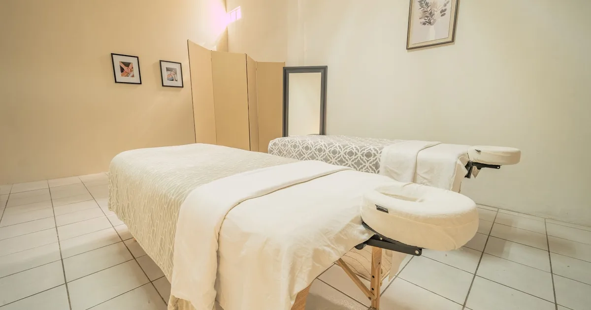 Caro y sus manos & Lisset y sus manos. Spa – masajes, faciales y pedicure
