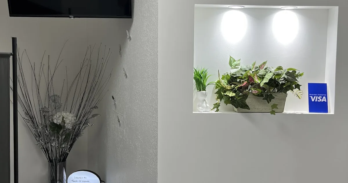 Small Touches Spa | Eliminación de Verrugas y Faciales en Mexicali