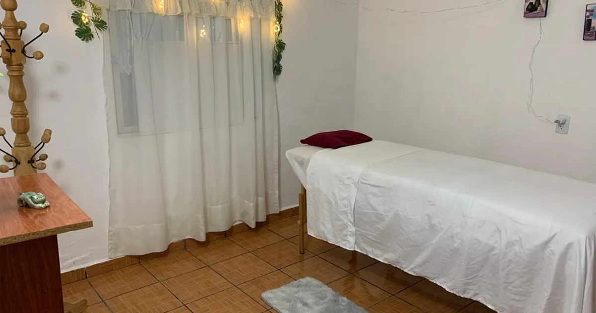 Masajes relajantes y descontracturantes Terapeuta. Edith Azuara