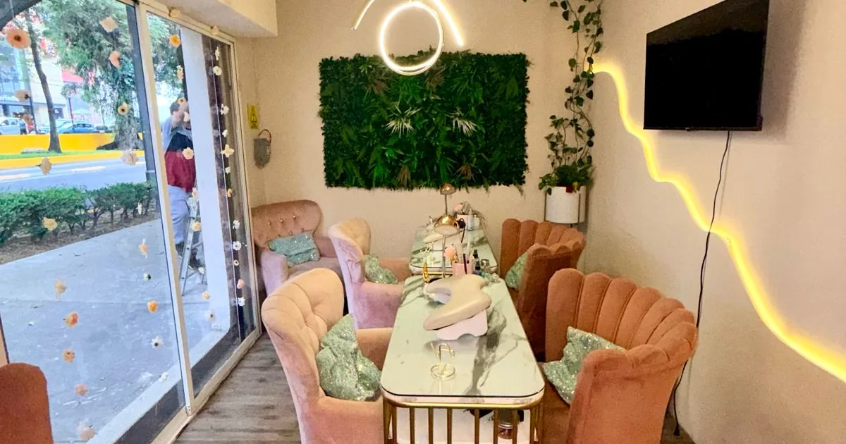 Lunnare Nails & Spa