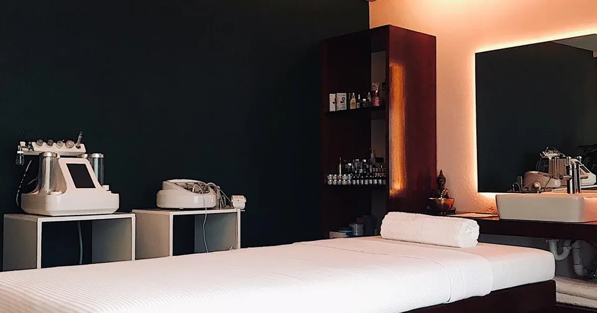 Lúnula Nail Bar – Menta Spa