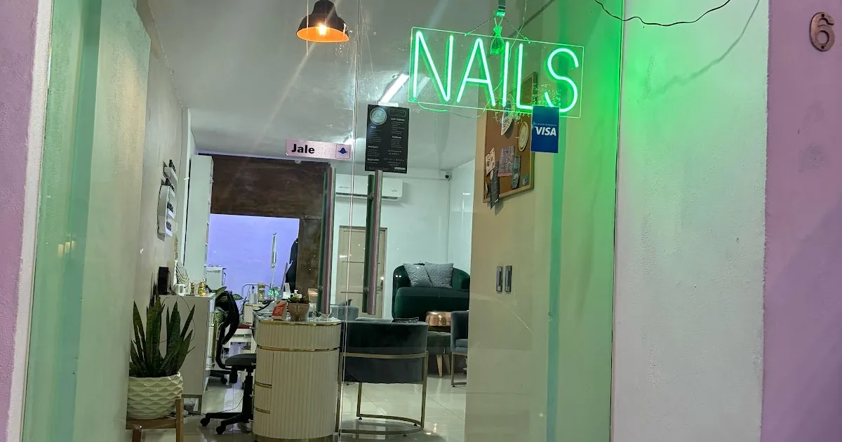 E & E NAILS SPA