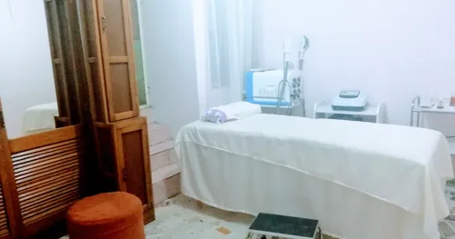 Lippo Cabina Corporal, negocios en Celaya, Guanajuato