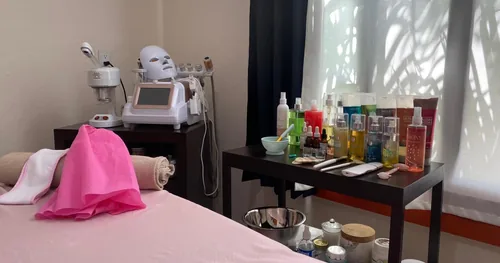 Cosmiatra Mariana Arredondo, negocios en Irapuato, Guanajuato