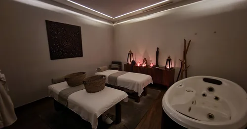 ROYAL THAI SPA, negocios en Zapopan, Jalisco