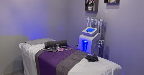 Model Art Spa Cosmopol, negocios en Coacalco de Berriozábal, Estado de México