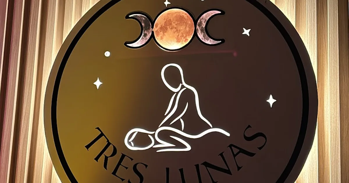 Tres lunas Therapy
