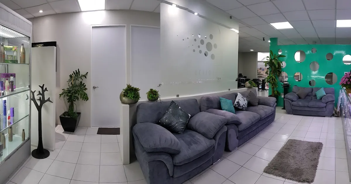 LEIJA Centro De Belleza & Spa