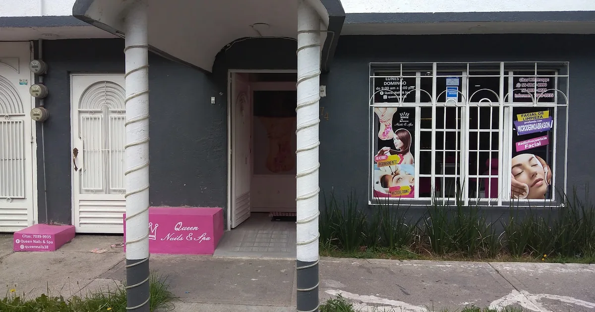 Queen Nails & Spa