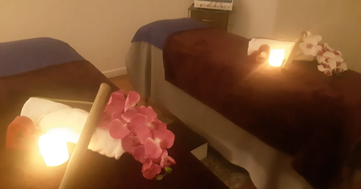 AURO SPA & THERAPY