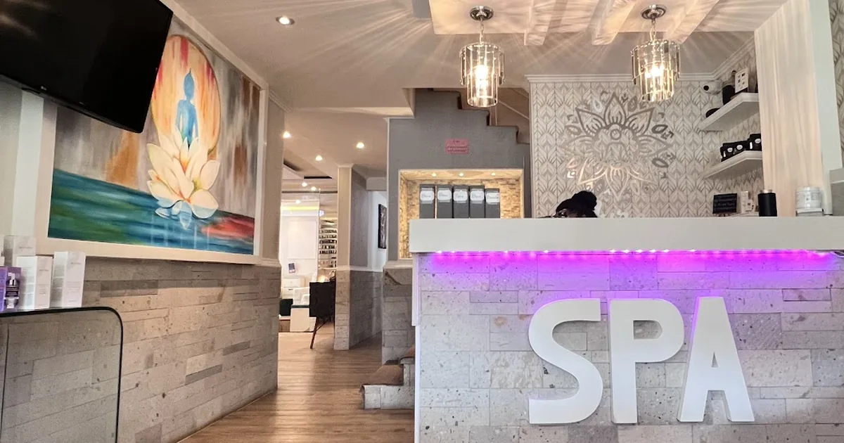 Aura Spa