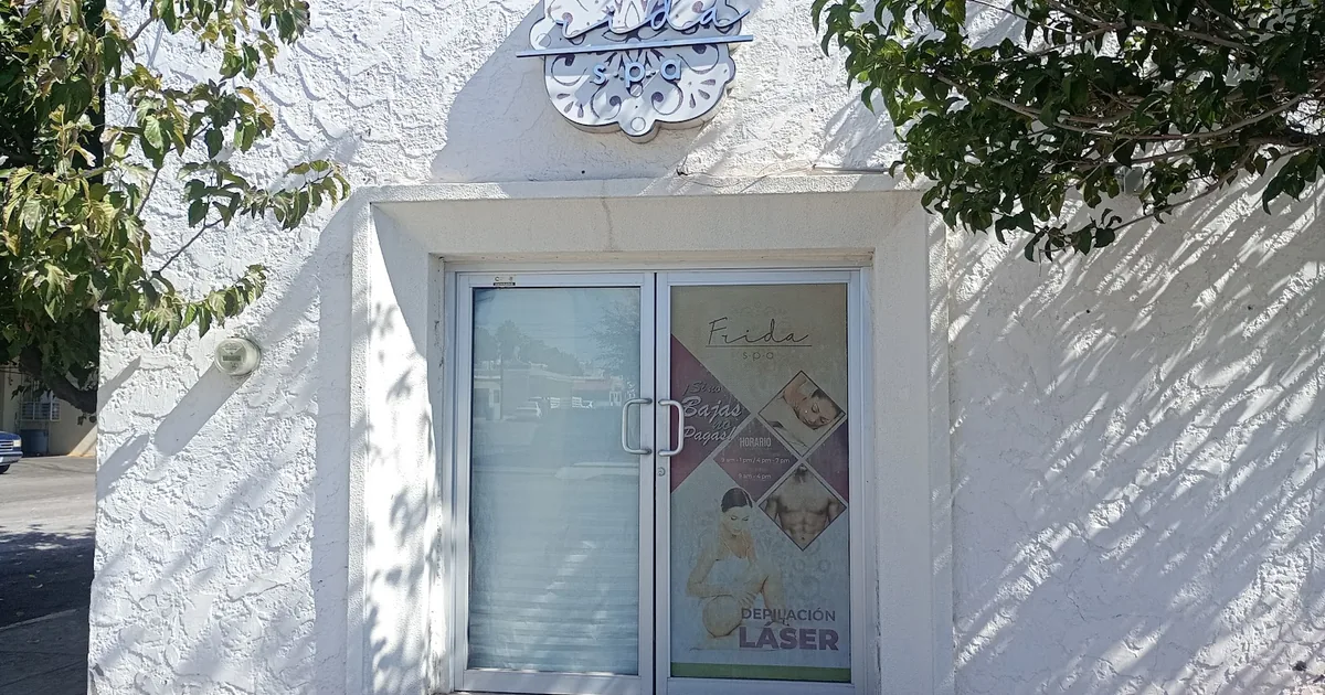 Claudia Iveth Romero brows studio