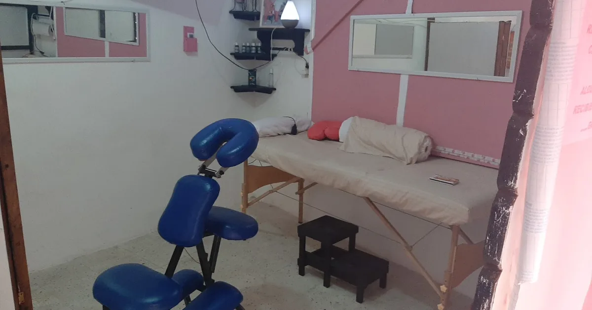 Masajes terapéuticos Manos unidas