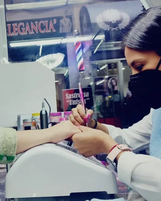 PS NAILS SPA & BEAUTY · foto 2
