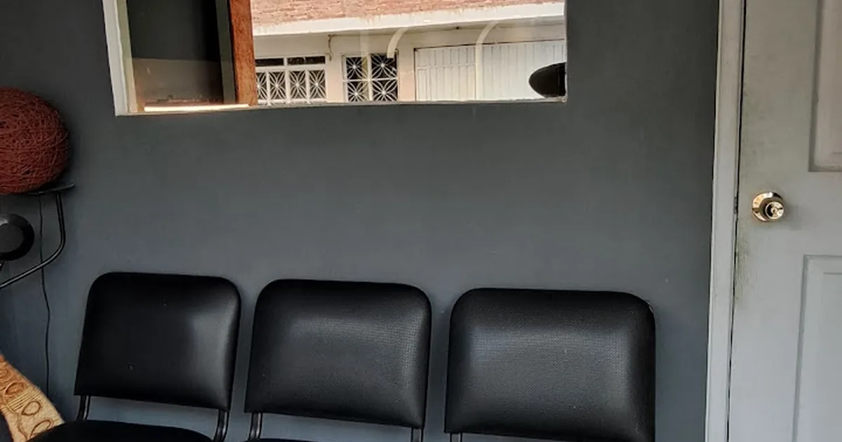 Tatuajes y masajes Elalex