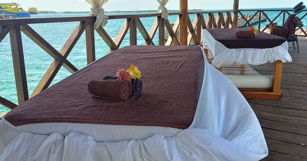 Spa Escochin/ Spa dock Escochin